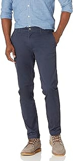 Cómo ajustar tus pantalones chinos para un ajuste perfecto