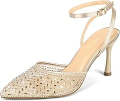 Opciones elegantes a los zapatos de fiesta con brillos o strass