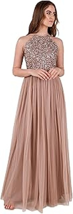 Consejos para combinar accesorios con un vestido largo de boda
