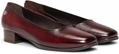 Evita estos errores al elegir zapatos de tacón bajo para invitadas