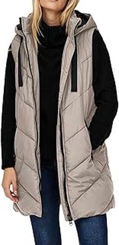 Cómo elegir la talla adecuada para tu chaqueta beige de mujer