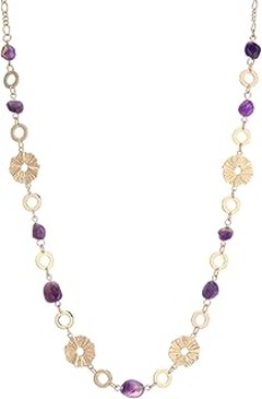 Cómo Integrar Collares Statement en Tus Outfits de Fiesta