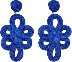 Cómo Elegir Joyería Elegante Según el Estilo de Tu Vestido