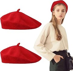 Inspírate con These Looks de Moda usando Boinas de Lana