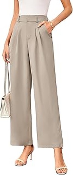 Las mejores blusas que complementan un pantalón beige de mujer