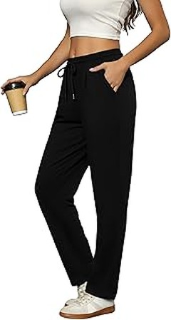 ¿Qué camisetas combinar con pantalón gris de mujer?
